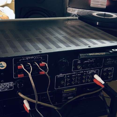 出售marantz收擴機一部，100%正常，外觀90%新，因喜歡sansui聲，所以出讓，有意請pm...