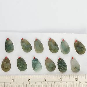 一套 古舊A玉 12生肖存貨，约一吋，收藏佳品。no.D7.5.25