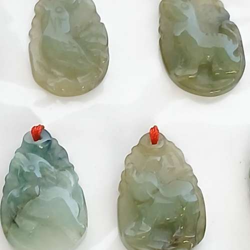 一套 古舊A玉 12生肖存貨，约一吋，收藏佳品。no.D7.5.25
