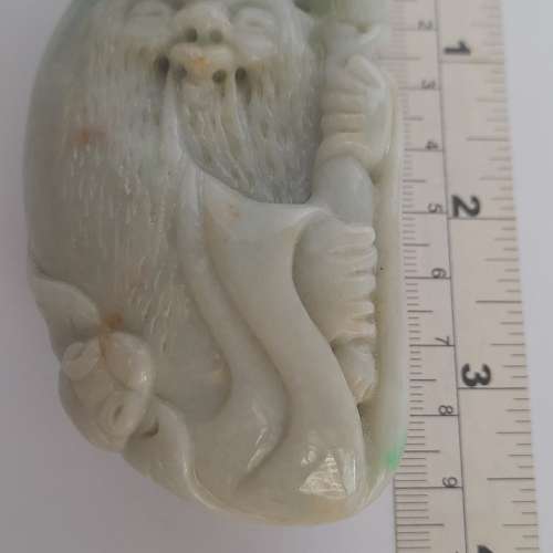 翡翠A玉長約三點五吋壽星公手把件，好工圓滑好手感。原價每個1380,現減售880元。兩...