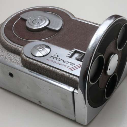 Revere 16厘米 70年歴史美國古董攝錄機 1951年(剩機不連鏡)唔知用唔用到，擺設或自...