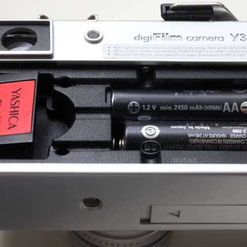 世界獨一無二YASHICA Y35 Digital Film Camera近似菲林表達模式，35mm等效鏡頭(玻璃...