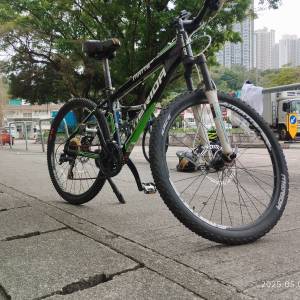 merida山地單車  , shimano XTR件  MAXXIS 車胎 急放，本星期內可以平150（48小時...