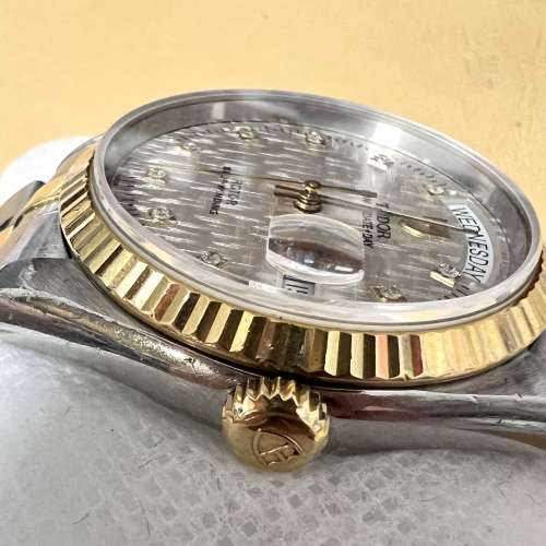 Tudor date-day 76213鑽石面