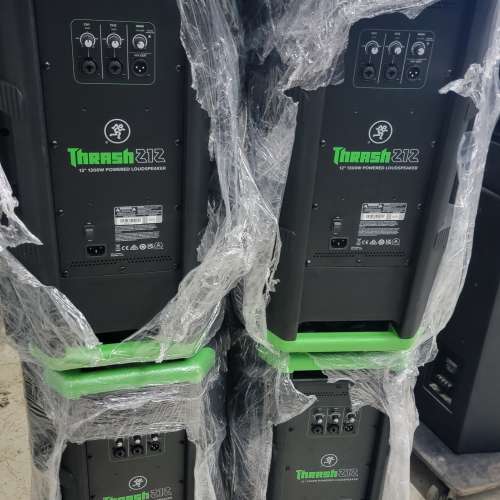 mackie 12寸  有源喇叭