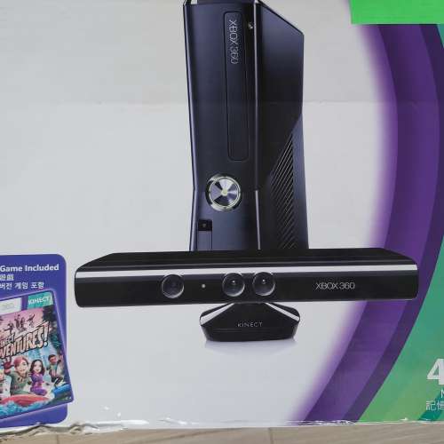xbox360S + kinect 套裝+3隻遊戲
