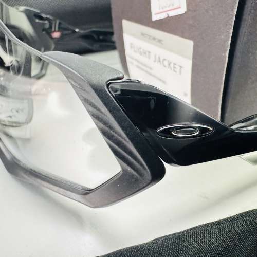 全新Oakley Flight Jacket破風眼鏡 太陽 透明 超輕