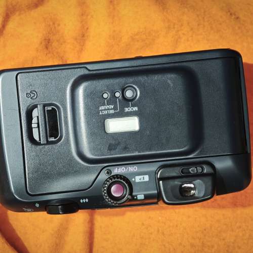 pentax 賓得 Espio 115（ 35-115 AF ZOOM ）35mm 115mm ，過片正常，對焦正常，過片...