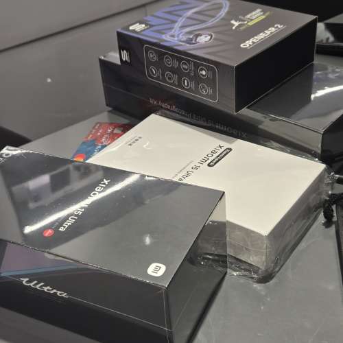 行貨小米15 Ultra 5G 16+512GB 經典黑銀 出售或換其他機玩