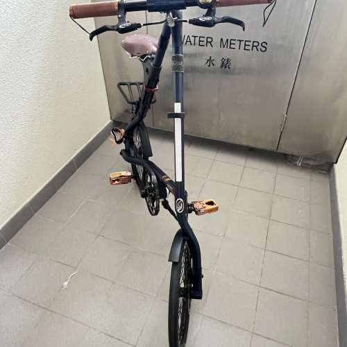 Strida18寸，雙速，包水壺架
