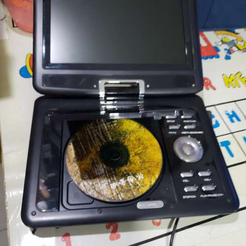 ACL 9" Swivel Screen Portable DVD Player - with USB & SD Card Reader