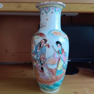 描金粉彩八仙過海紋大瓶 （16吋）
