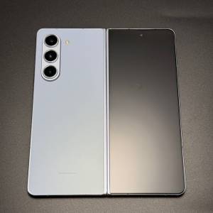 99% new samsung fold 5 12+256 冰藍色港行全套
