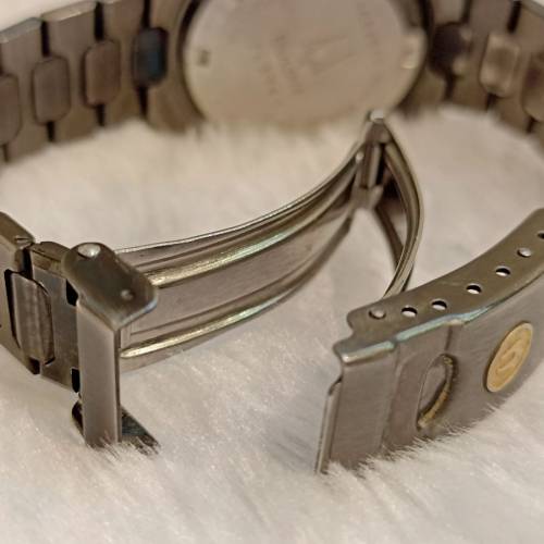 Vintage  Swiss Made 「BULOVA」Titanium古董錶