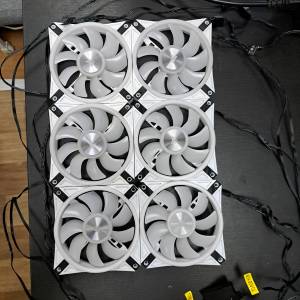 6隻Corsair QL120白色120mm機箱風扇