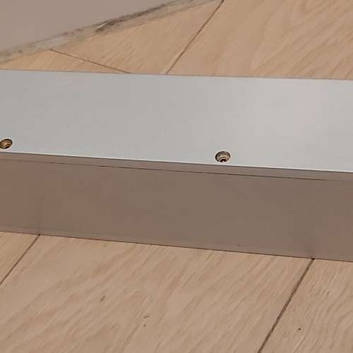 6位美式排插, 全新,