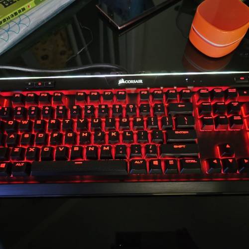Corsair K95 RGB Plantinum