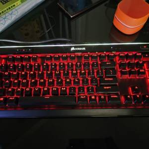 Corsair K95 RGB Plantinum