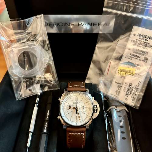 Panerai PAM 654 00654 PCYC Flyback Chronograph