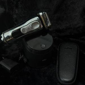 Braun 百靈 Series 9 乾濕兩用電動鬚刨 第9代 連清潔充電座+收納皮套 小米 鬚刀 日...