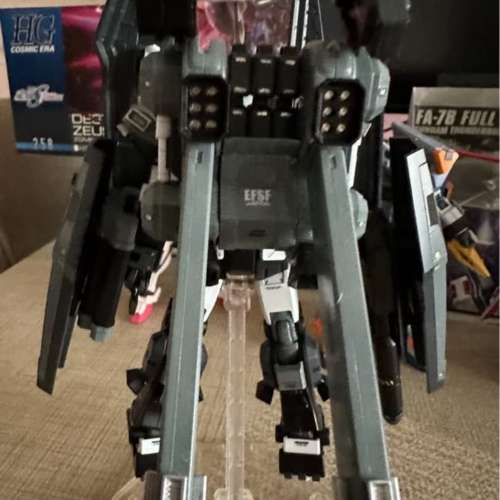 Hg 1/144 全武裝高達