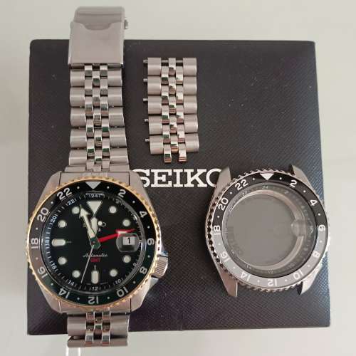 Seiko 5 GMT SSK001