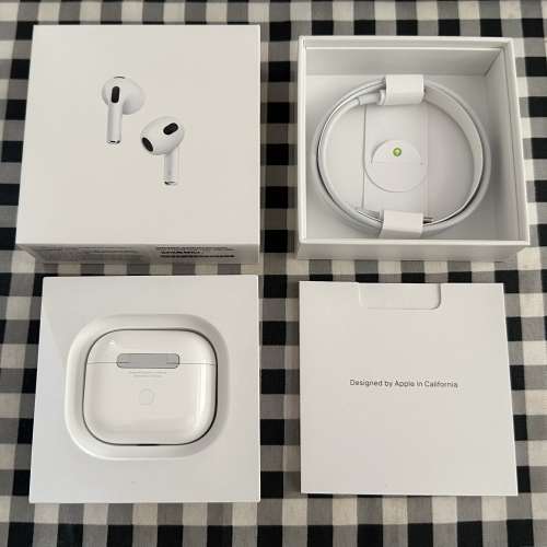 Apple AirPods 3 耳機 行貨 100%全新 只開盒檢查和試機 未曾使用 操作和電量全正常 ...