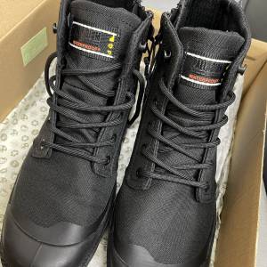 palladium pampa rcyl lt+wp+zip 全黑防水鞋水靴us8
