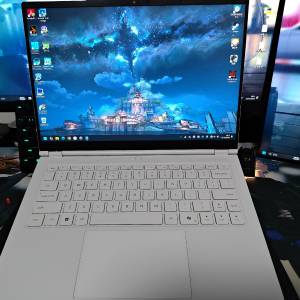 MECHREVO 14X 機械革命無界14X 暴風雪 R7 8845HS 32GB+1TB 國際版Windows