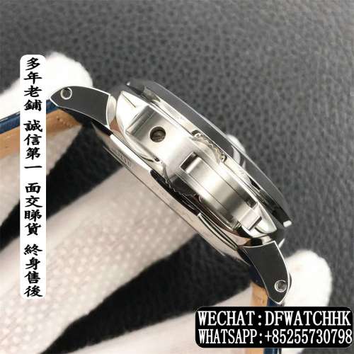 Panerai PAM688 藍色 42mm