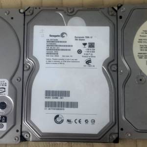 Seagate 750GB + HITACHI 250GB + WD 160GB 3.5" SATA 硬盤 Hardisk 清屋出售 三隻...