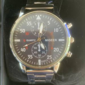 全新貨版 Migger Stainless Steel Silver Watch sample 出售 HK$68.00 1隻  ,$100....