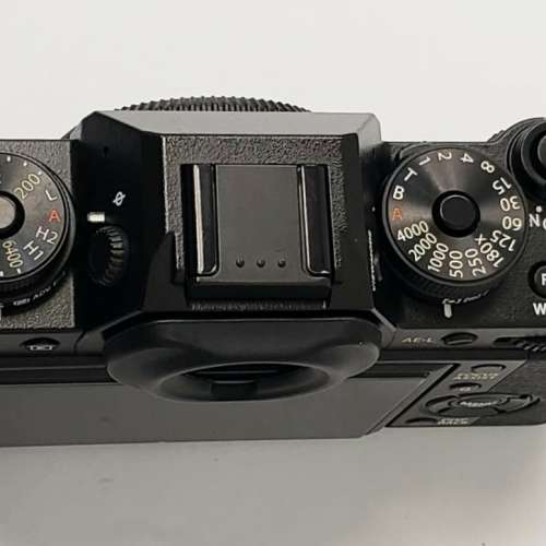 Fujifilm X-T1 Black Body ( 富士 xt1 黑色淨機身) - 99% New， 快門次數 913次