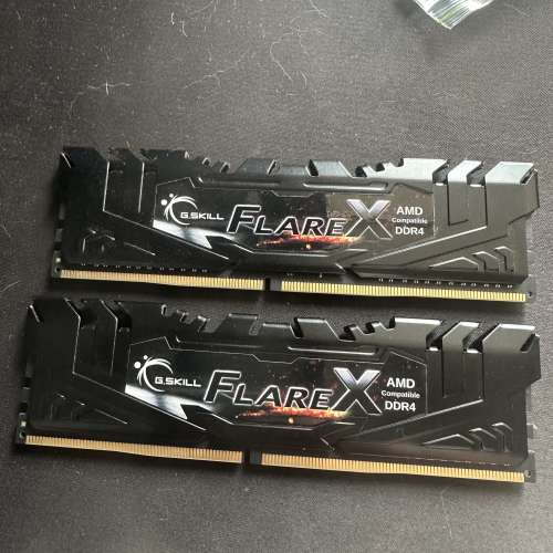 Gskill flare x 3200 cl14 ddr4 三星b-die 平價超頻首選 16gb (8gb*2)