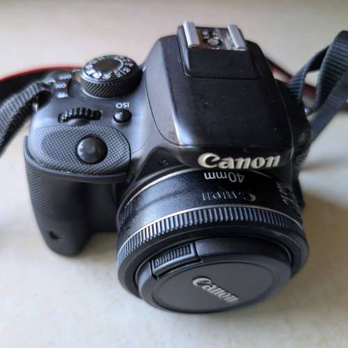 Canon 100D 連EF 40mm F/2.8 STM 及電x2套裝