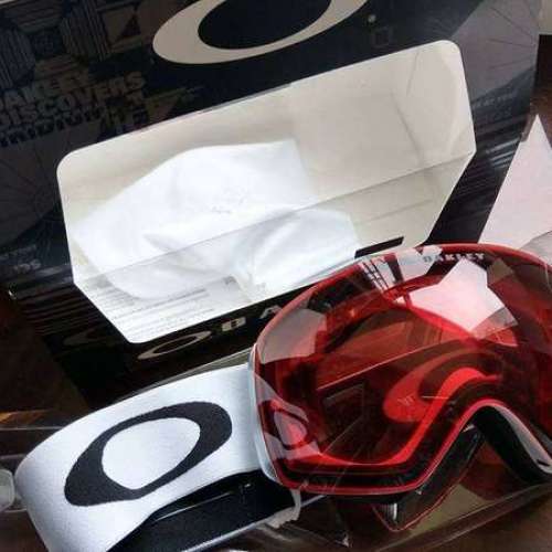 Snowboardfans Oakley 全新 snow goggle $450起 滑雪用品