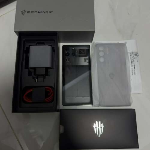 Nubia Redmagic 紅魔10Pro 國際版(16+512GB) 行貨18個月保養 透明黑 /iphone/小米/...