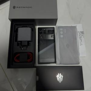 Nubia Redmagic 紅魔10Pro 國際版(16+512GB) 行貨18個月保養 透明黑 /iphone/小米/...