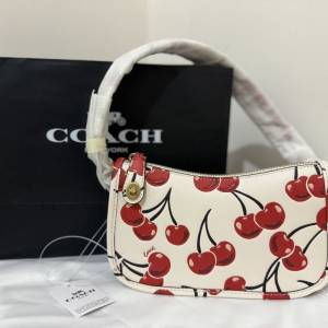 Coach Swinger 20 With Cherry Print