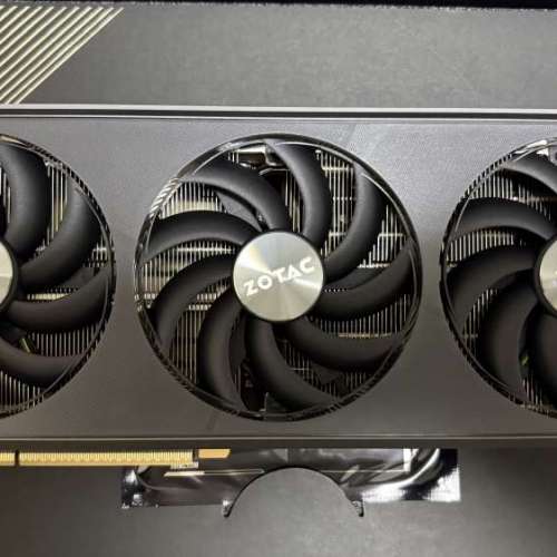 ZOTAC GAMING GeForce RTX 5080 AMP Extreme INFINITY