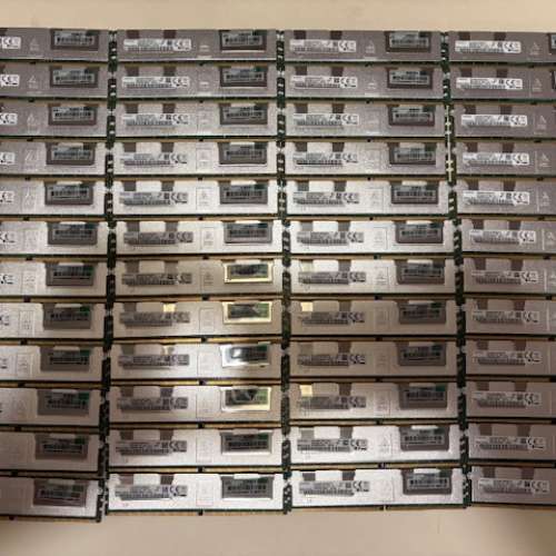 48 x 64GB DDR4 ECC REG LRDIMM