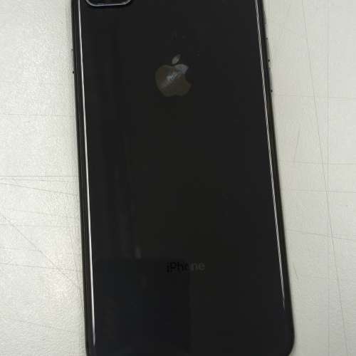 iPhone 8 plus 256 電池97%