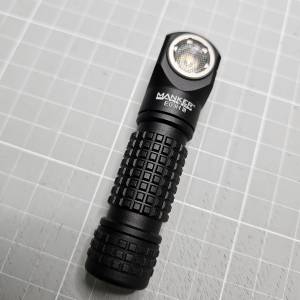 Mankerlight漫客 E03H III 多功能磁吸 轉角 強光 AA/14500 暖光手電筒