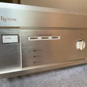 日本 Esoteric D10 dac 解碼器     Teac 二嫂 esoteric teac