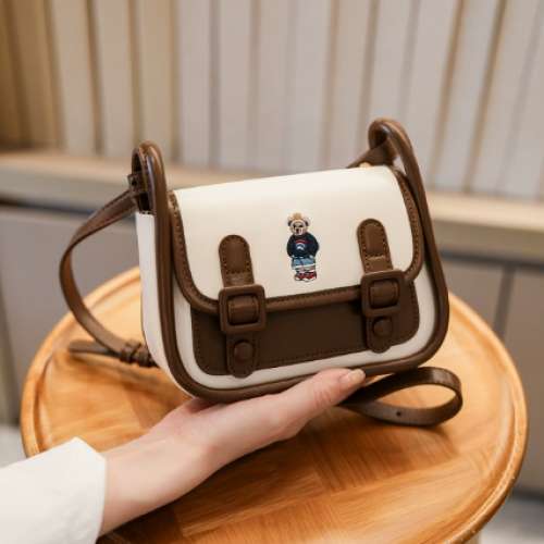 单肩斜挎邮差包包