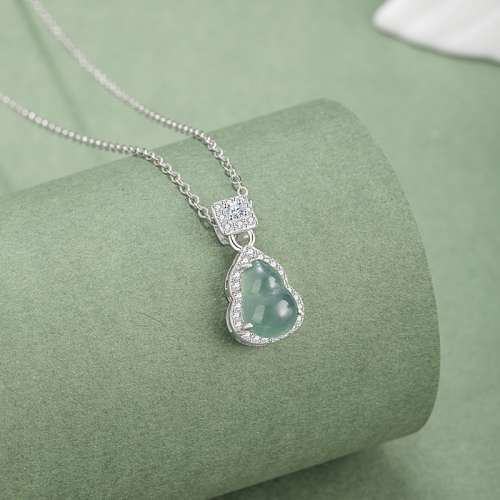 蓝水翡翠锁骨链ins风葫芦吊坠