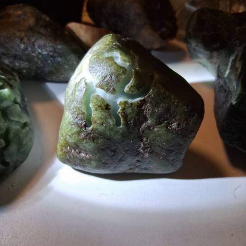 天然翡翠原石