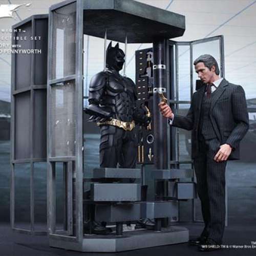 Hot Toys MMS 236 蝙蝠俠 TDK Batman Armory w/ Bruce & Alfred 1/6th Scale