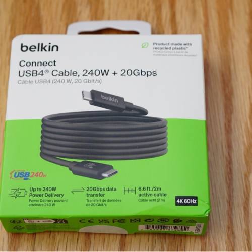 Belkin Connect USB4 240W + 20 Gbps 數據線 (2M) 兼容 Thunderbolt