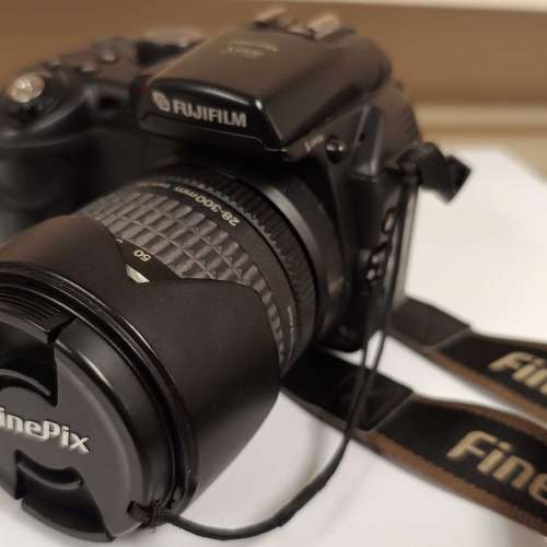 Fujiflim FinePix s9500